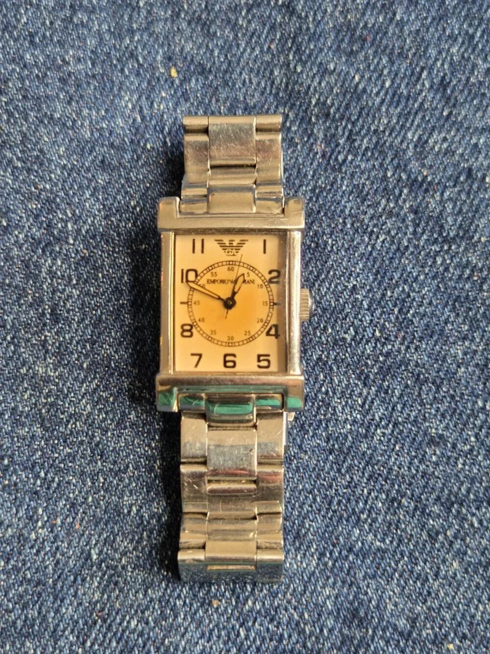 Men's - Vintage Authentic EMPORIO ARMANI Watch Quartz with Beige Face - AR-0218